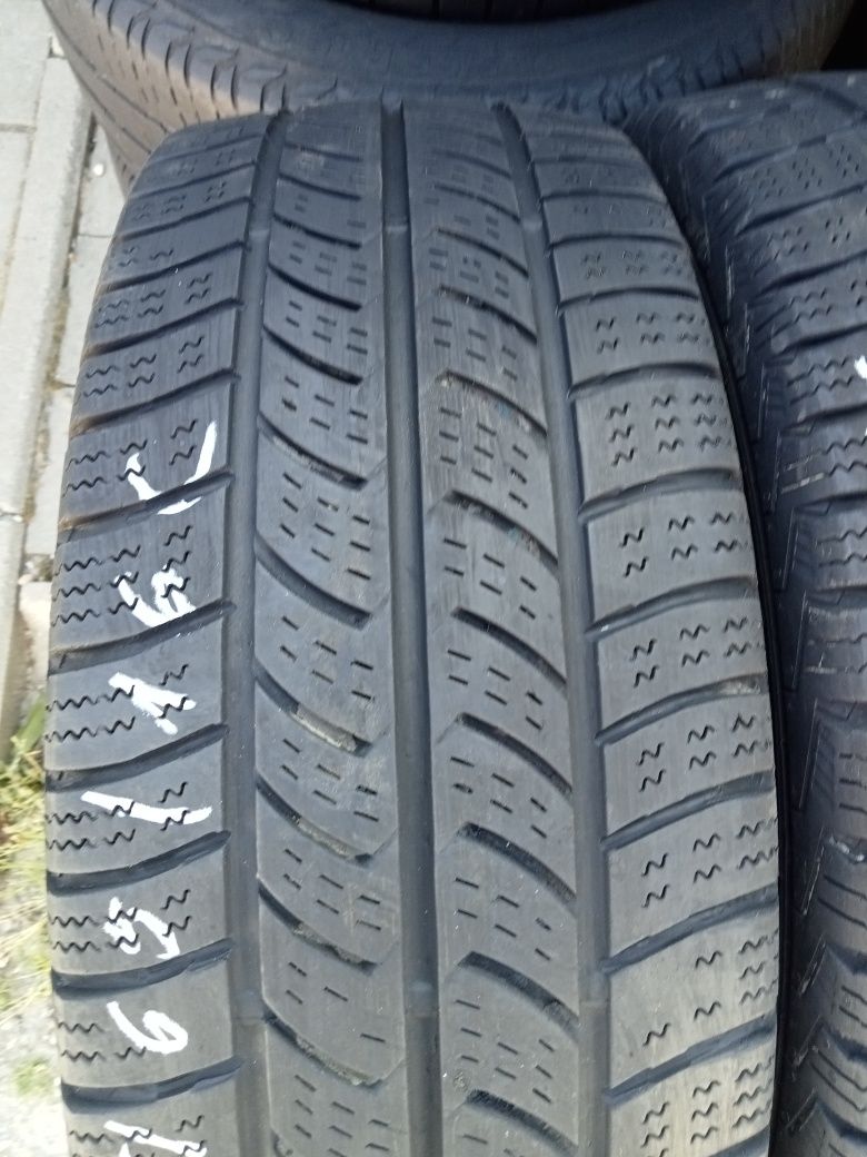 2x Opony Używane Całoroczne 225/65R16C Continental