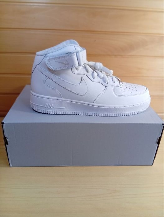 Кросівки Nike Air Force 1 mid 07