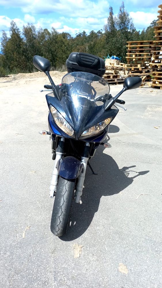 Yamaha Fazer 600