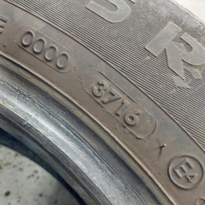 Opona Całoroczne Vredestein 195/65R15 91H