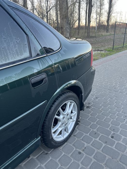 Opel Vectra B 1.8 газ/бенз