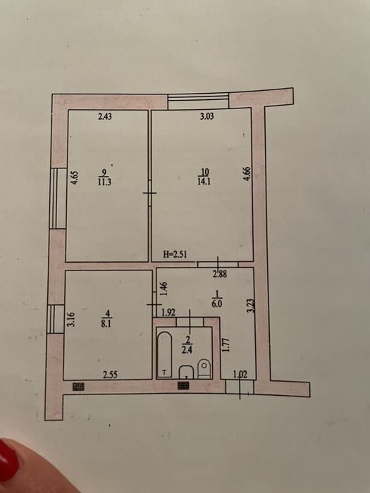 Продається двокімнатна квартира.