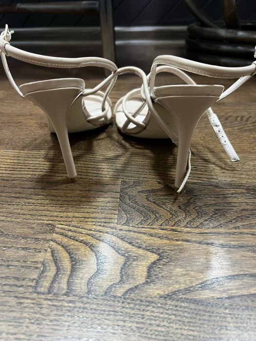 Босоніжки nine west, мюлі otser stories 42 р.