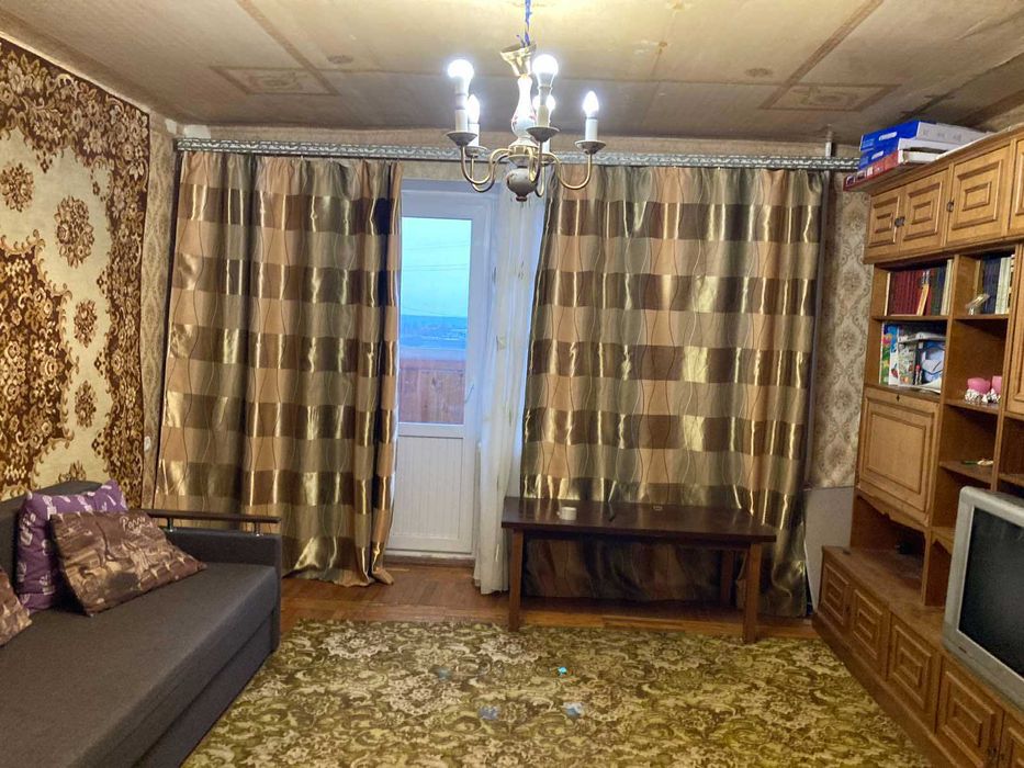 FO S4 Продам 3-кімнатну квартиру  П’ятихатки, пр-т Академіка Курчатова