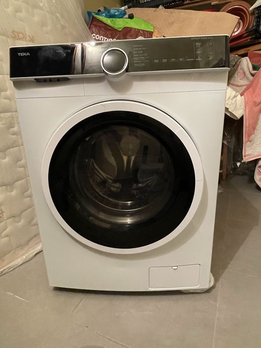 Máquina lavar roupa