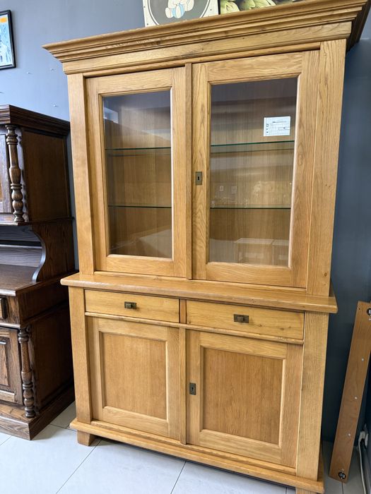 Dębowa witryna z Holandii !