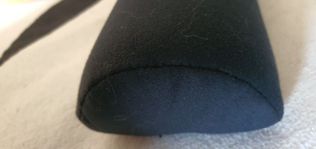 Apoio de cervical ou lombar.