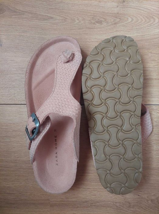 Chinelos pele da Zara Home