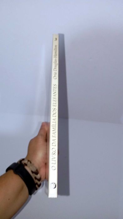 O Livro da Família dos Elefantes