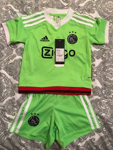 Equipamento Adidas Ajax