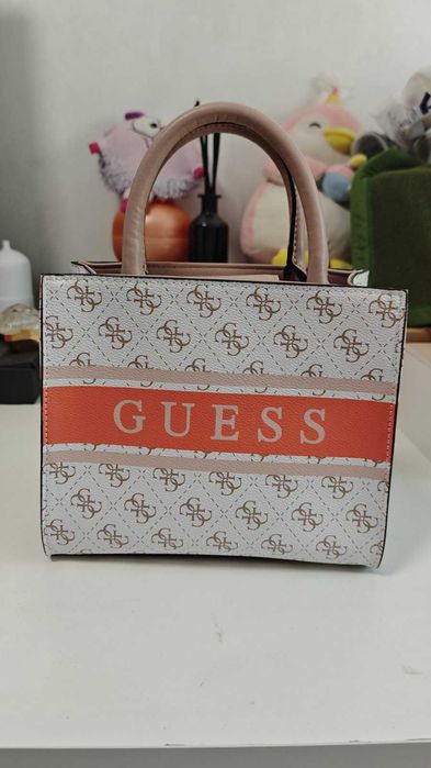 Сумка Guess White Coral Monique