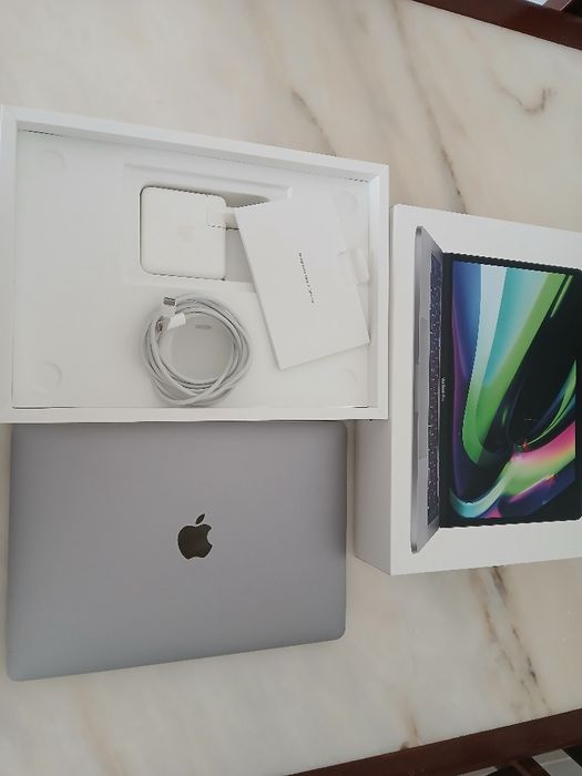 Macbook pro M1 SSD 256 e 8Gb de memória Unificada