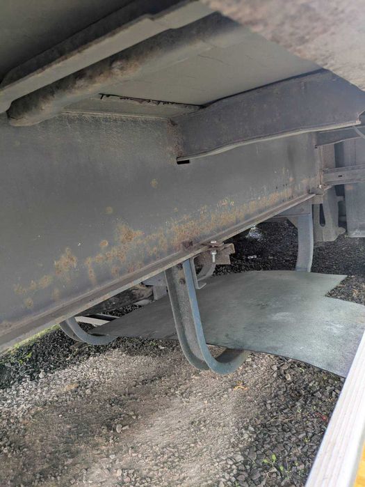 Напівричіп Schmitz SPR 24 2001 рік обслужений