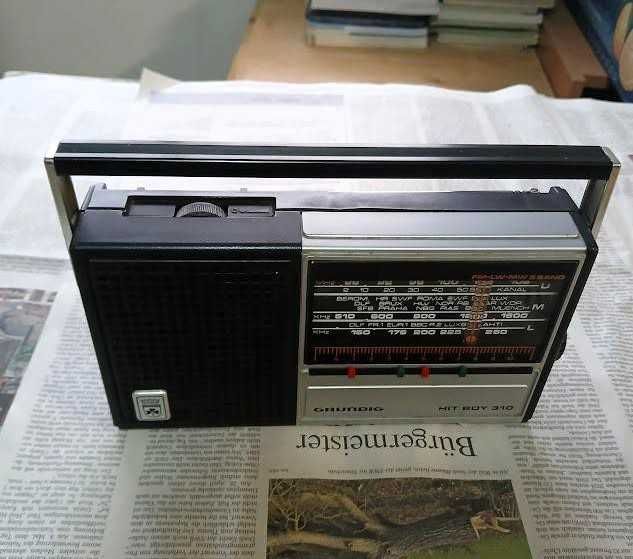 Rádio Grundig modelo Hit Boy 310