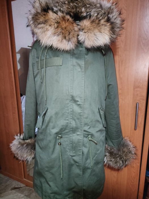 Парка зимняя женская