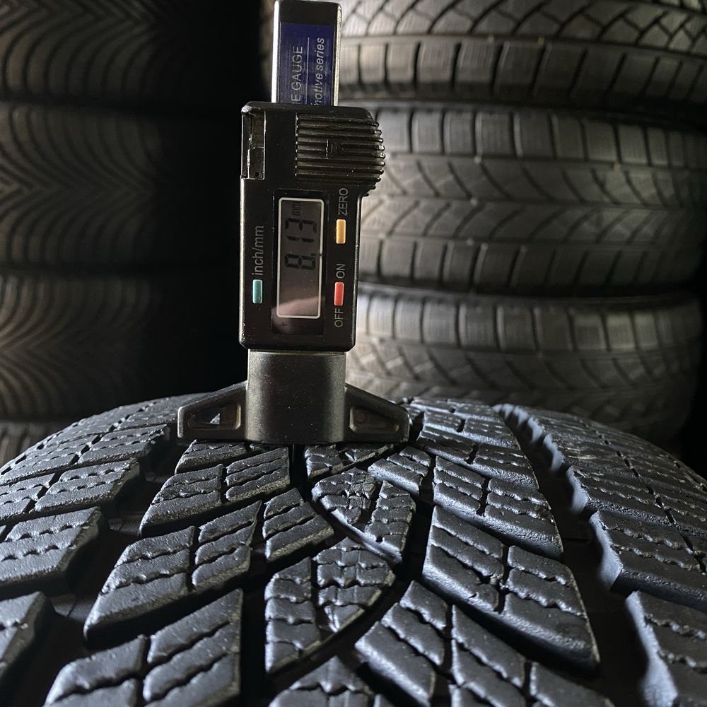Шини 225/45/18 - 4штGoodyear Ultra Grip P зима