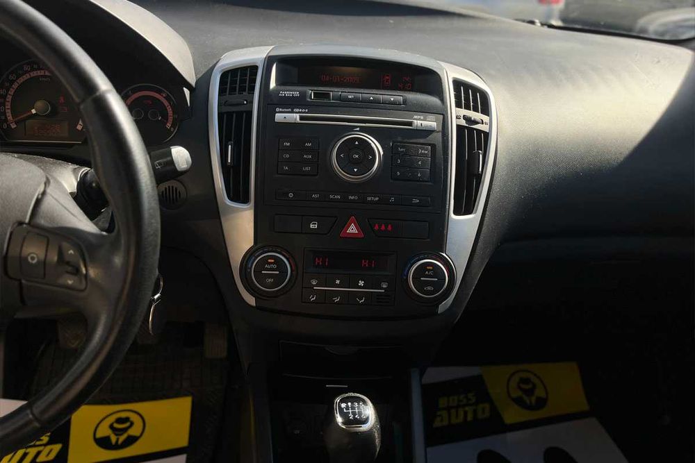 Kia Ceed 2009 року