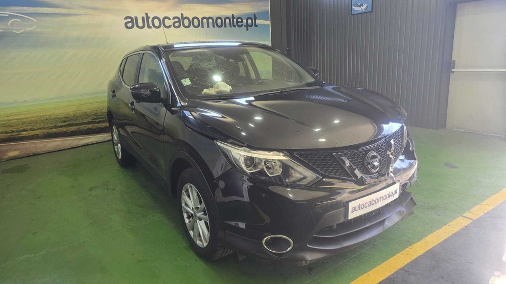 Nissan Qashqai 1.6 DCI - Salvado