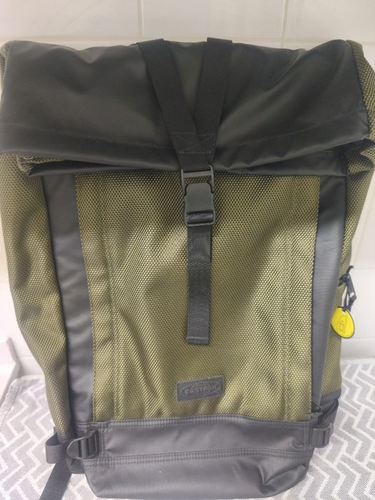Mochila Eastpack tecum Roll