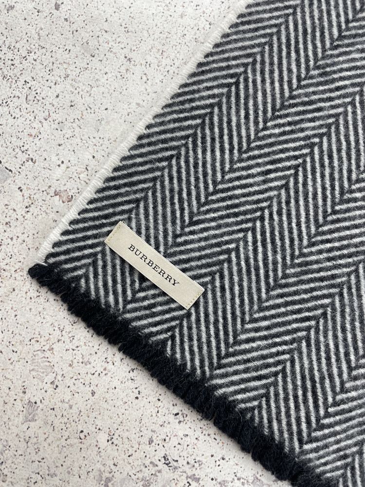 Burberry wool scarf шерстяний шарф оригінал