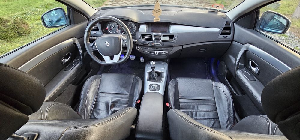 Śliczna laguna COUPE bogata wersja! Bez korozji! Okazja!