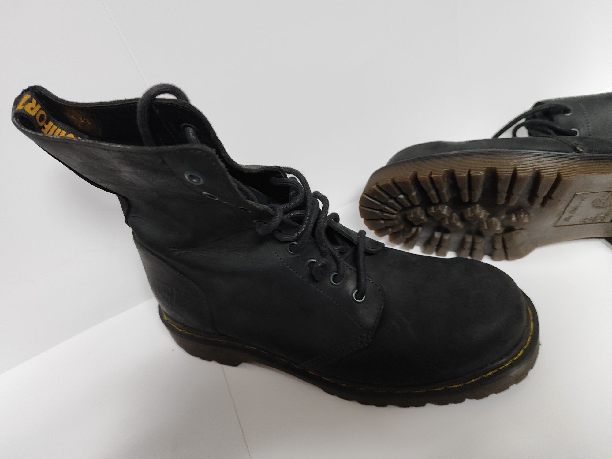 Dr. Martinez - Botas