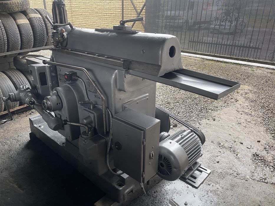 Продам токарний станок 1к62