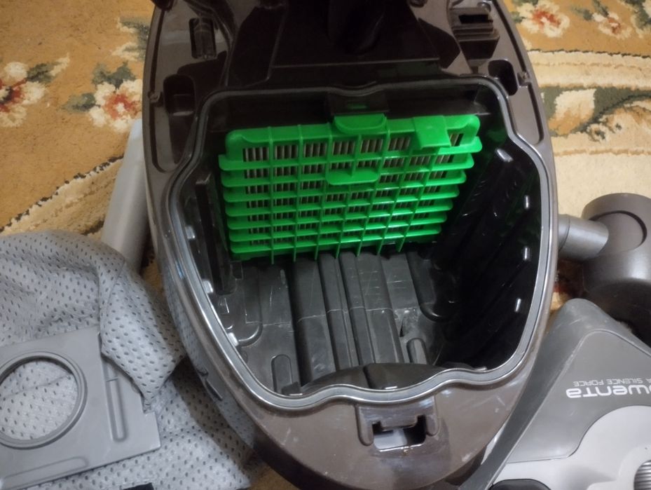 Пылесос Ровента  2100W