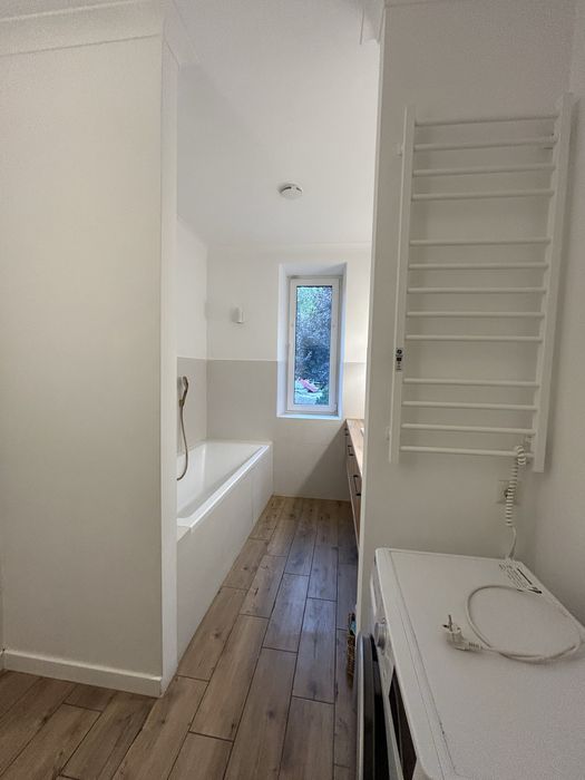 Довгострокова оренда будинку на Правому березі