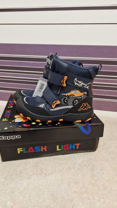 Зимові термо чоботи черевики Карра Оригінал ! р.32,33.