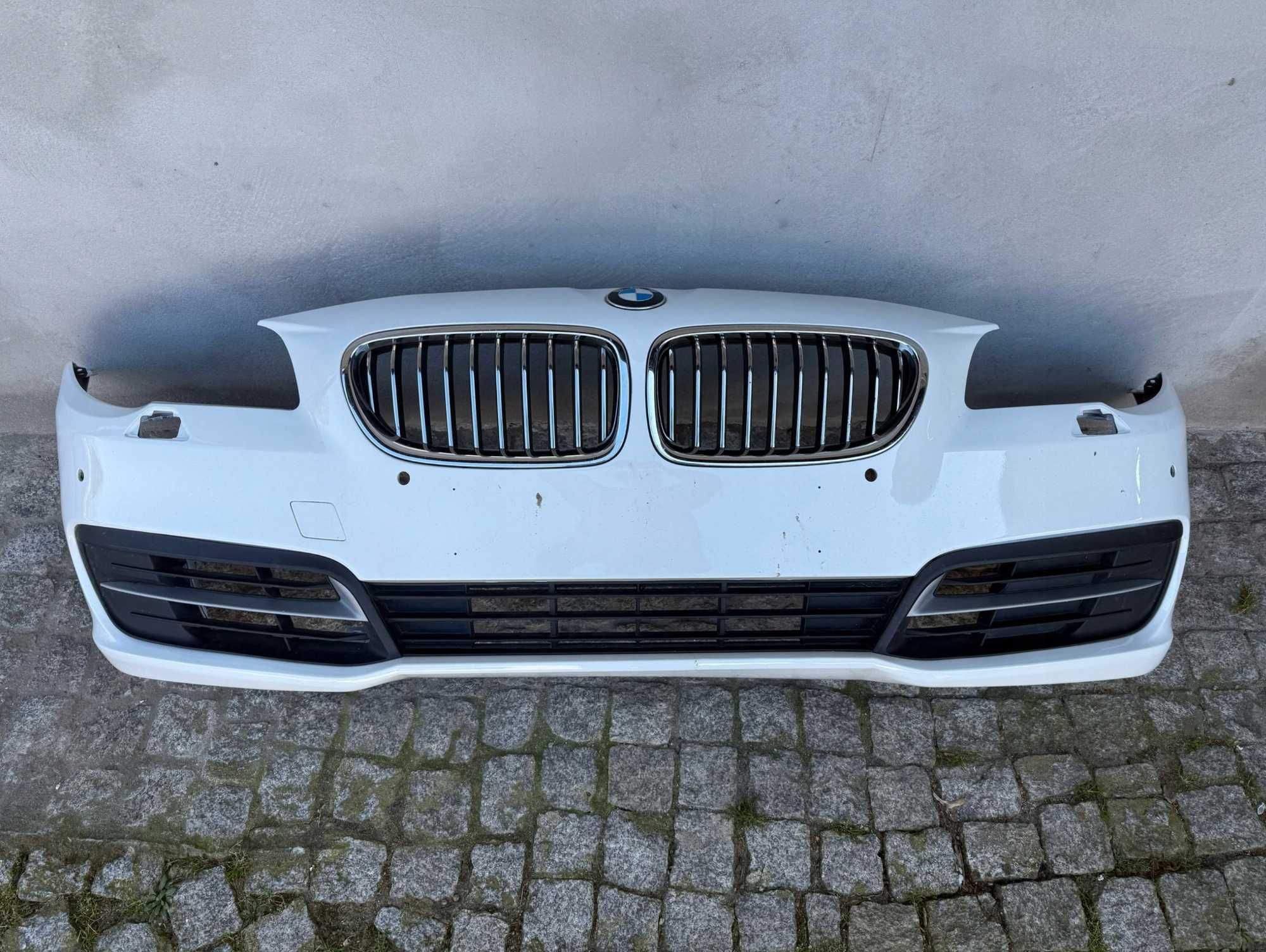 BMW 5 F10 F11 M-paket Бампер передний перед разборка