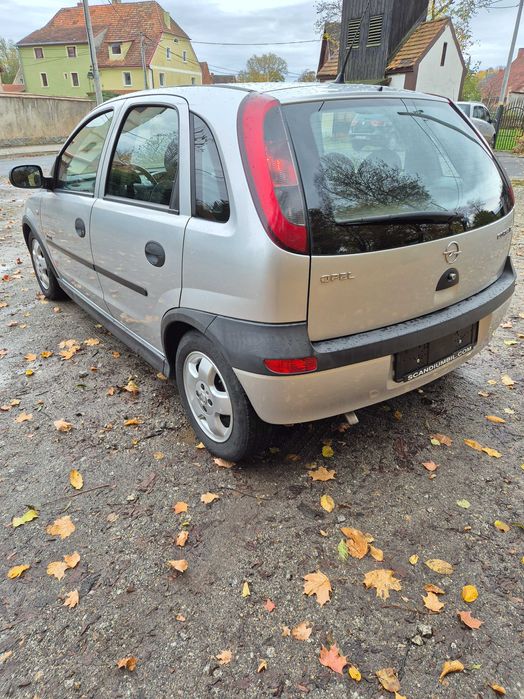 *** OPEL CORSA C *** 1.2 benzyna