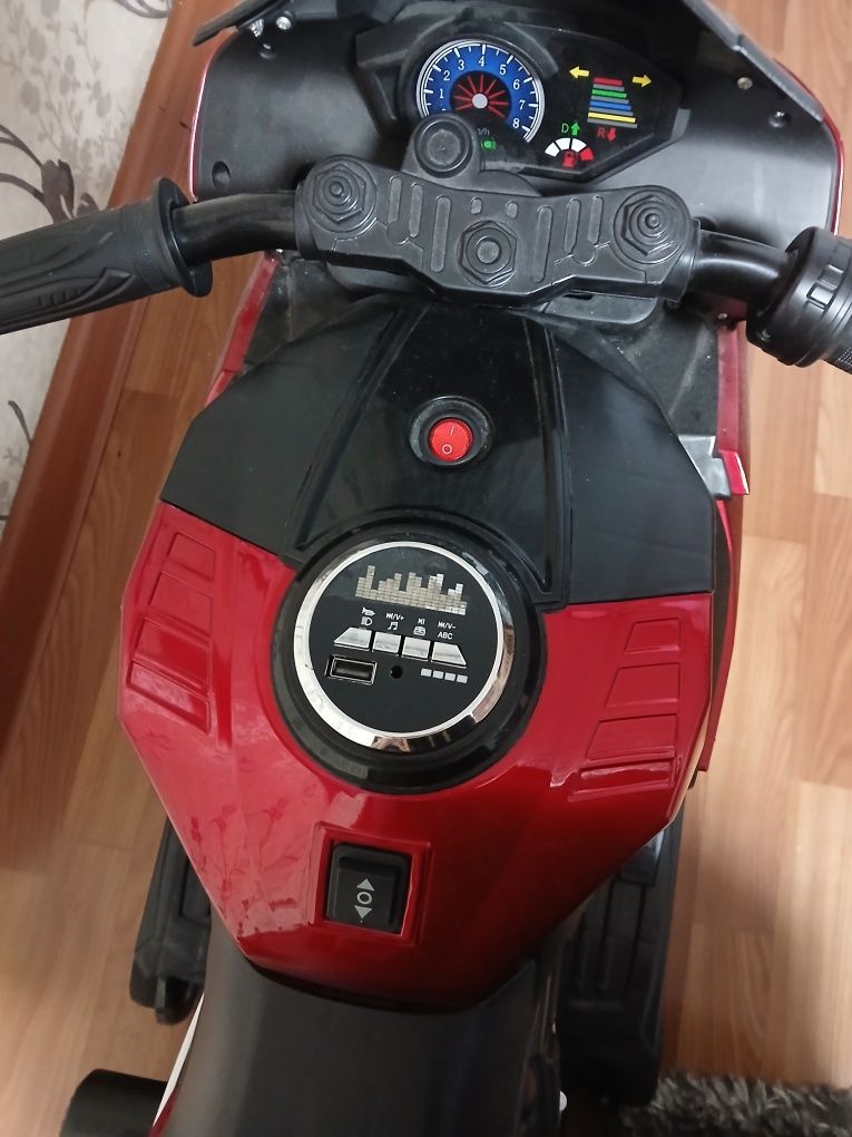Продам мотоцыкл на акамуляторе