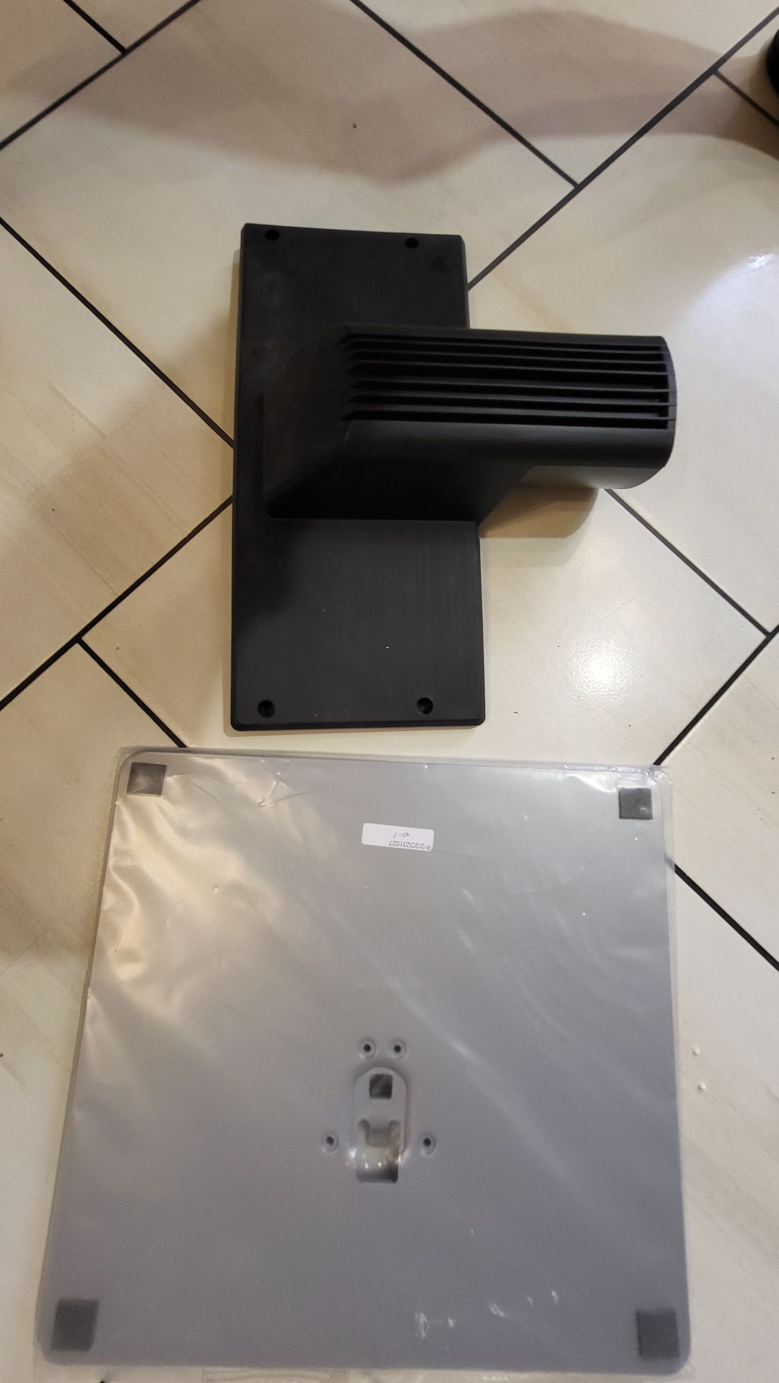 Sprzedam podstawę stojak pod tv samsung 75 cali
