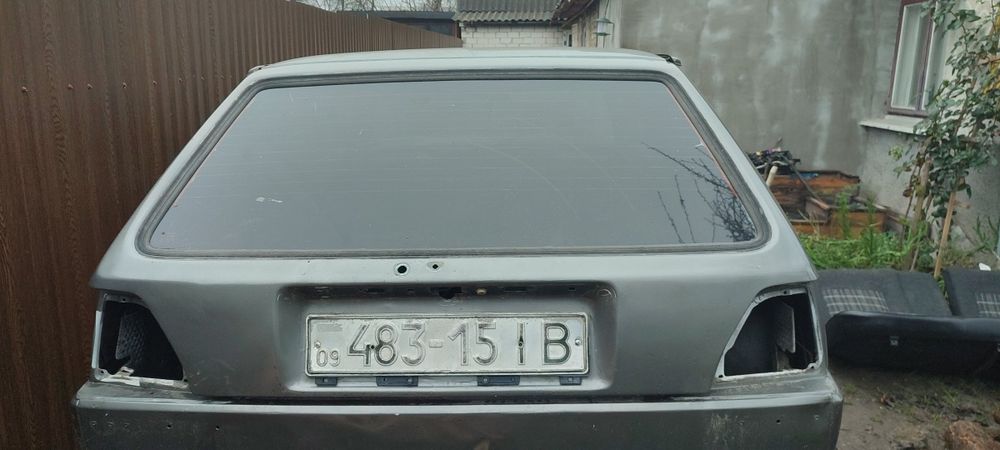 Продам ляду Гольф 2