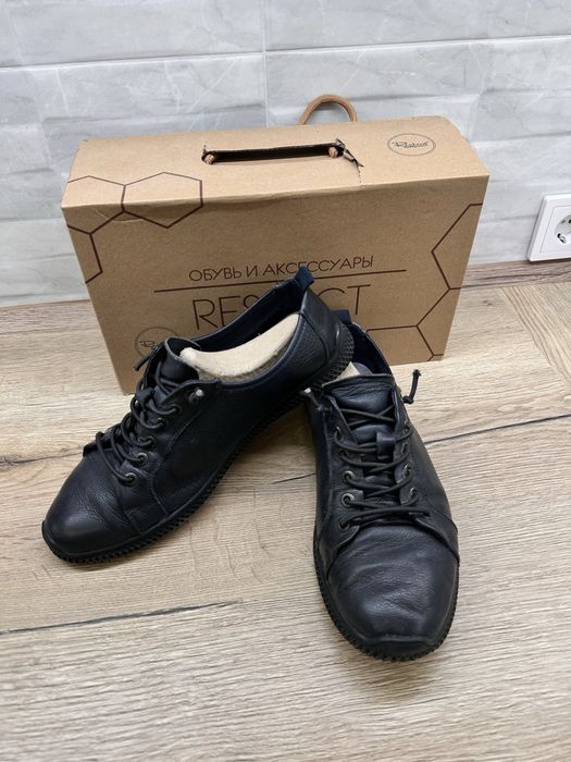 Чоловіче взуття фірми Respect 42 розміру