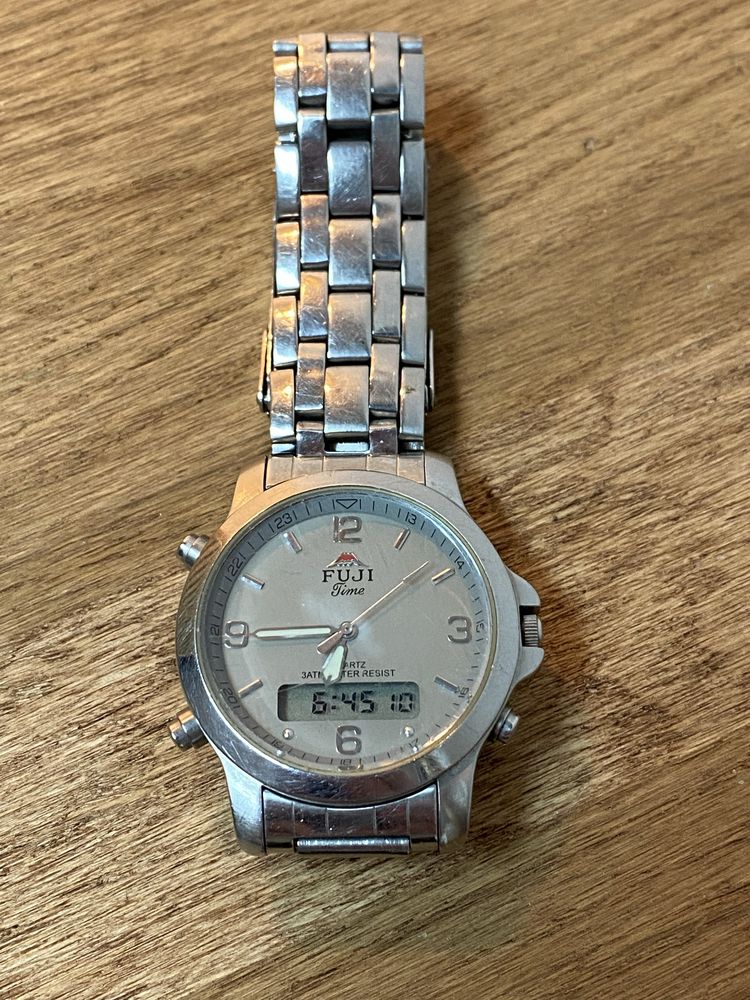 Zegarek Fuji kwarcowy Japoński vintage