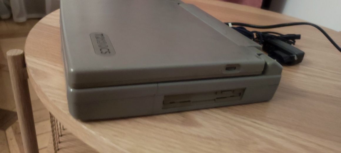 Stary laptop retro Toshiba T2130CS