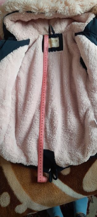 Зимова куртка для дівчинки