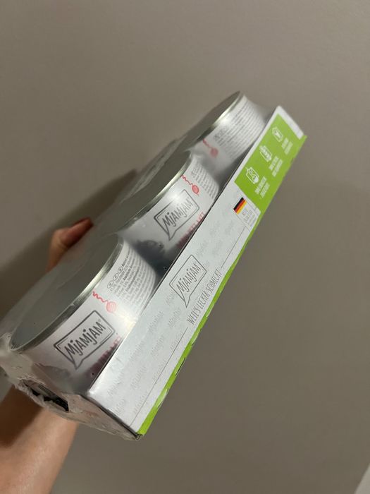 Karma mjam mjam 6x 200 g  sercami