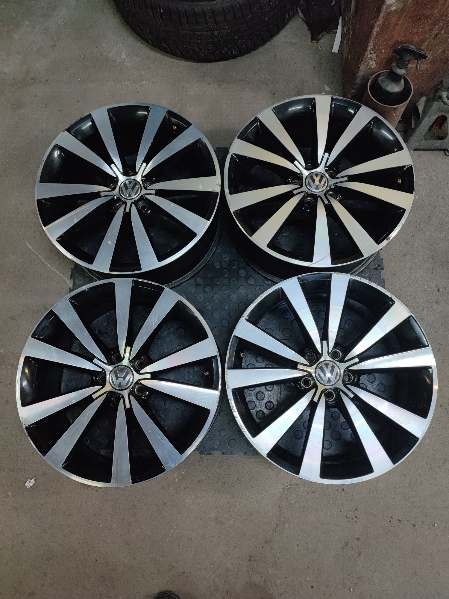 Felgi Aluminiowe 5x112 19 Cali | VW New Beetle 5C0 | 8Jx19 ET 48