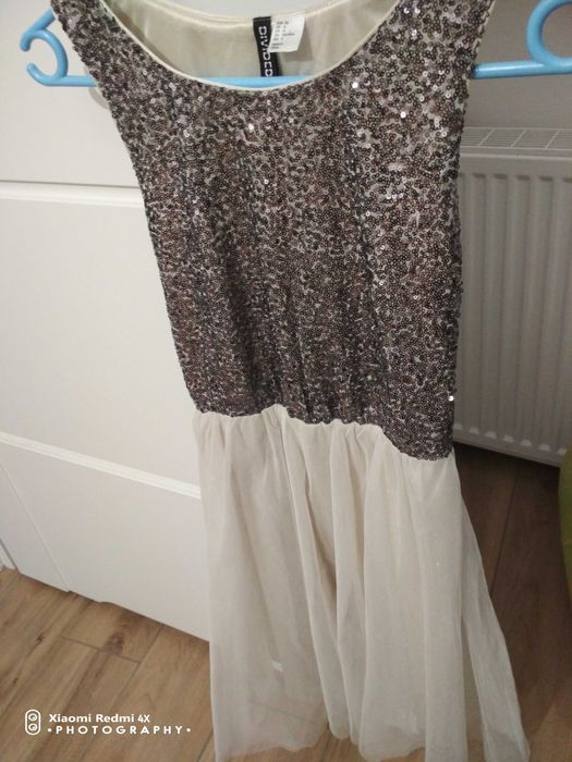 Sukienka dziewczęca