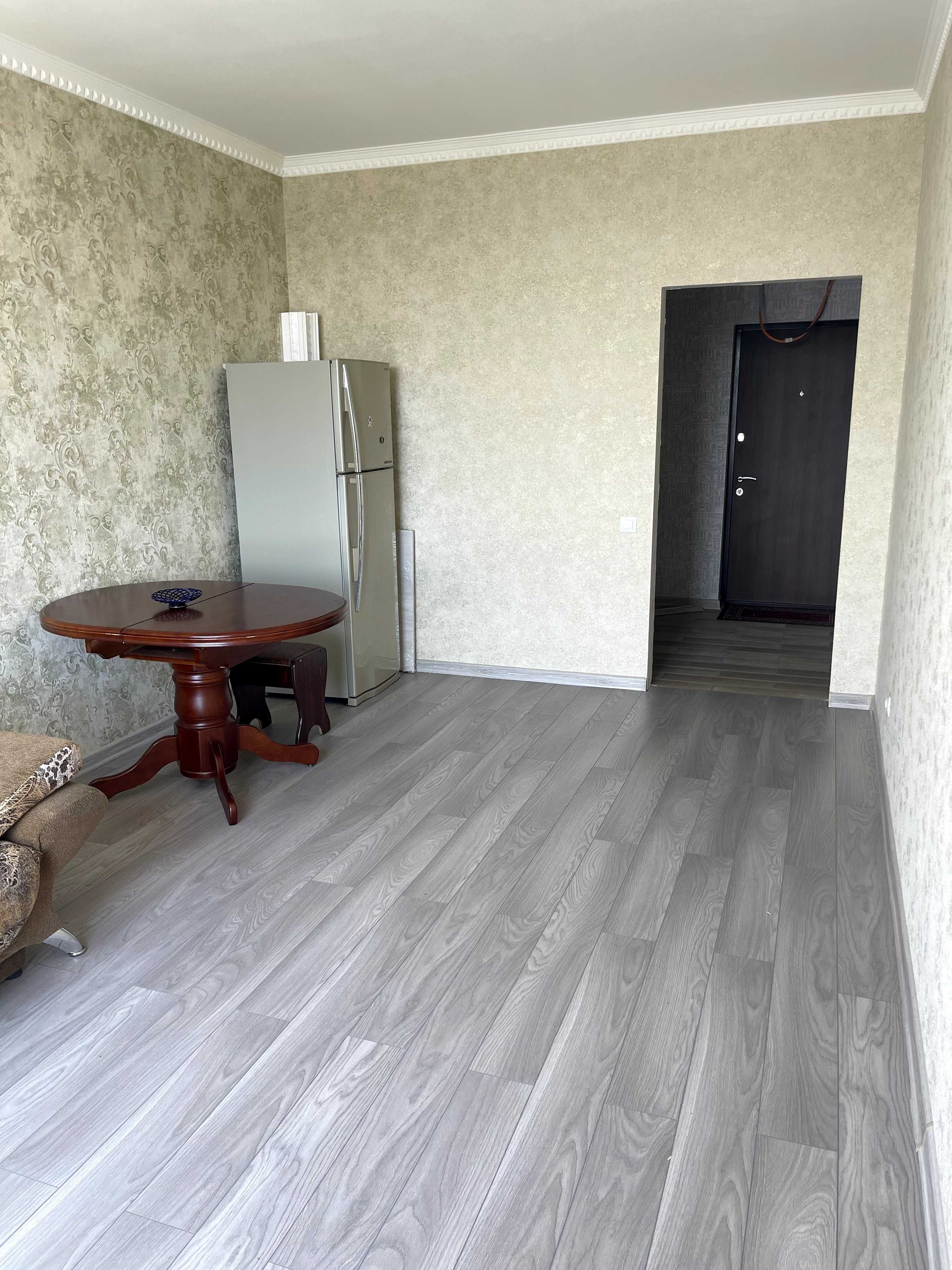 Продам 1 комн квартиру 49 м2 с ремонтом жк Гольфстрим в Одессе Аркадия