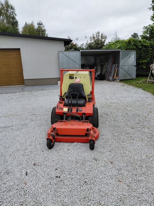 Profesjonalna samojezdna kosiarka traktorek Gianni Ferrari GF 700 EL