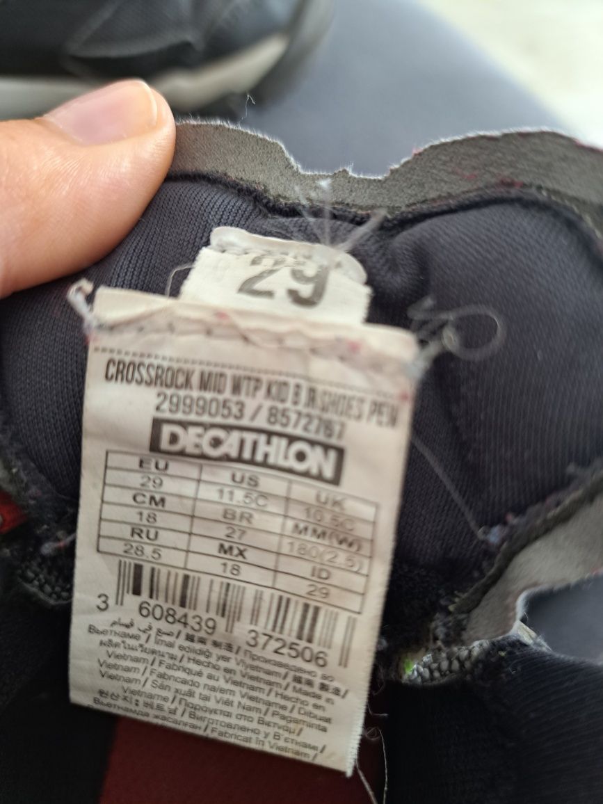 Buty decathlon quechua trekkingowe roz.. 29 górskie zimowe