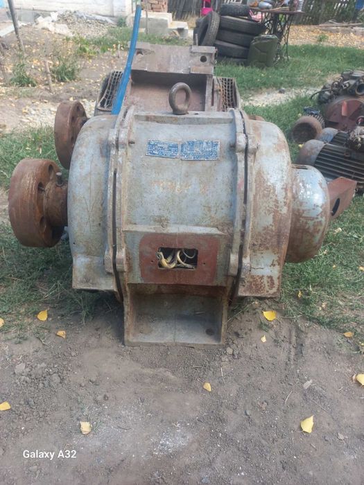 Генераторы ЕСС5 синхронные 3-х фазные 400 вольт