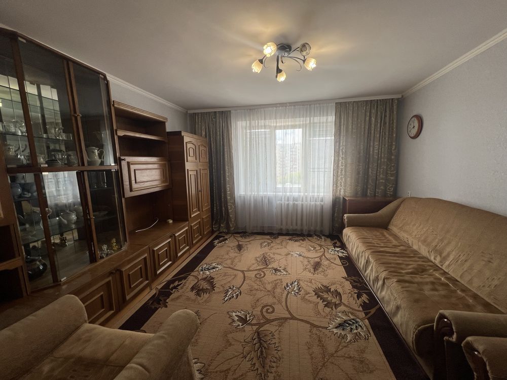 Здам 2к квартиру БЕЗ КОМІСІІ близько до Центру можливо з твариною