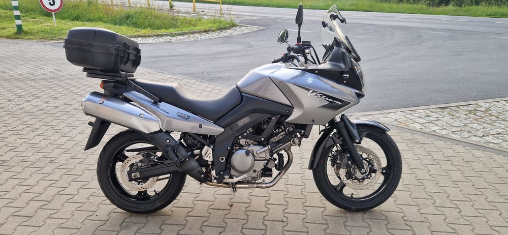 Suzuki DL 650 V-strom rok 2006 przeb.43 tys km