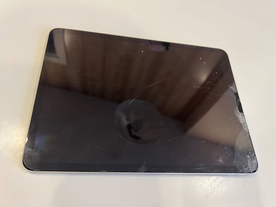 iPad Pro 11’ 3gen A2377 M1 128Gb - на запчастини