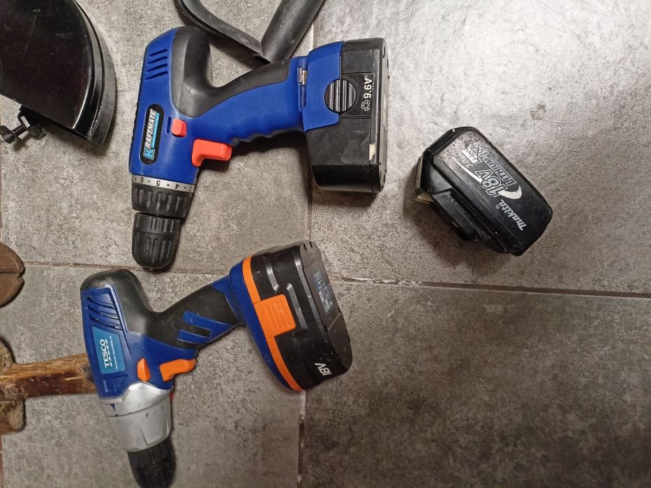 Wyprzedaż akcesoria budowlane narzędzia budowlane wkrętarki uchwyty